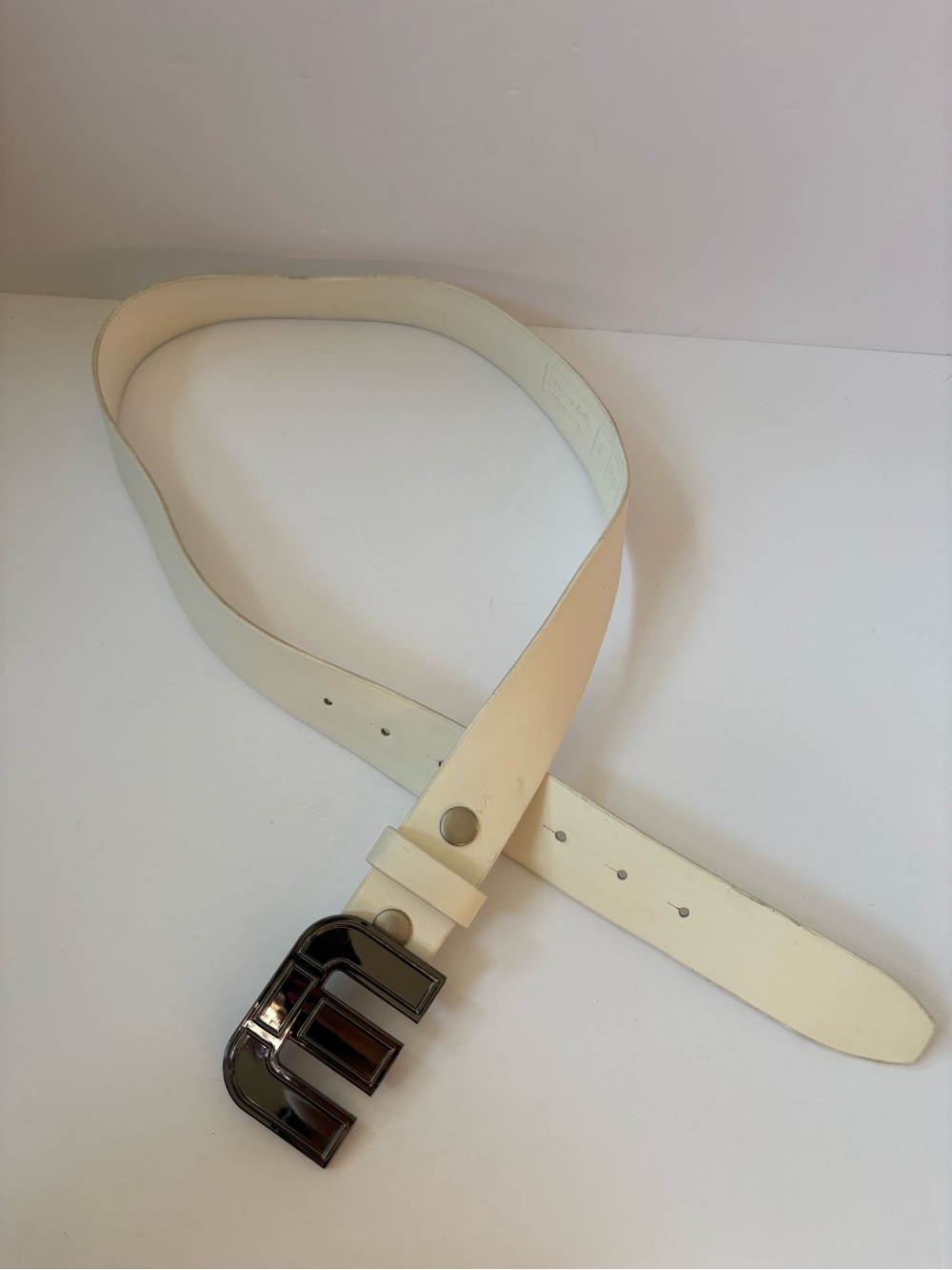 Travis‎ Mathew Icon Logo Belt White Leather Golf Casual L/XL Career Academia